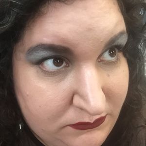 Meet your Posher, Lydia